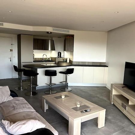 Appartement 2 Pieces Vue Mer, A Proximite De Tout Mandelieu Exterior foto